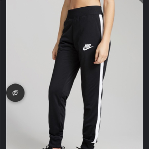 Nike tracksuit (SOLD) - Picture 3 of 3